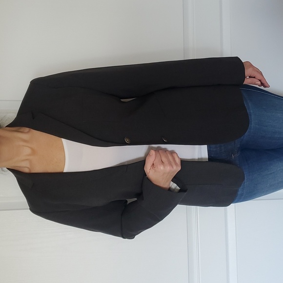 Aritzia Jackets & Blazers - Aritzia Talula blazer